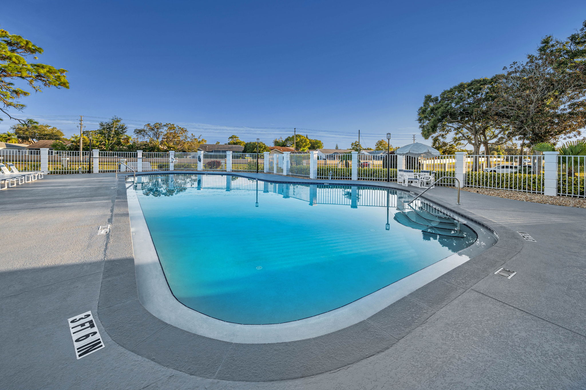 17-Pool