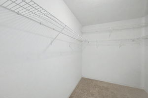 Bedroom2 Closet1a