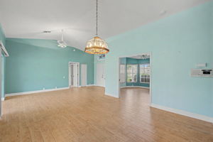 Dining Room2a