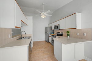 Kitchen1b