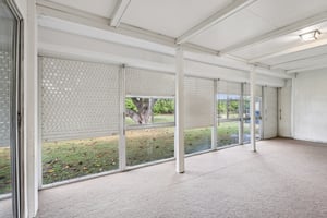 Hampton Dr-S2610-029.jpg