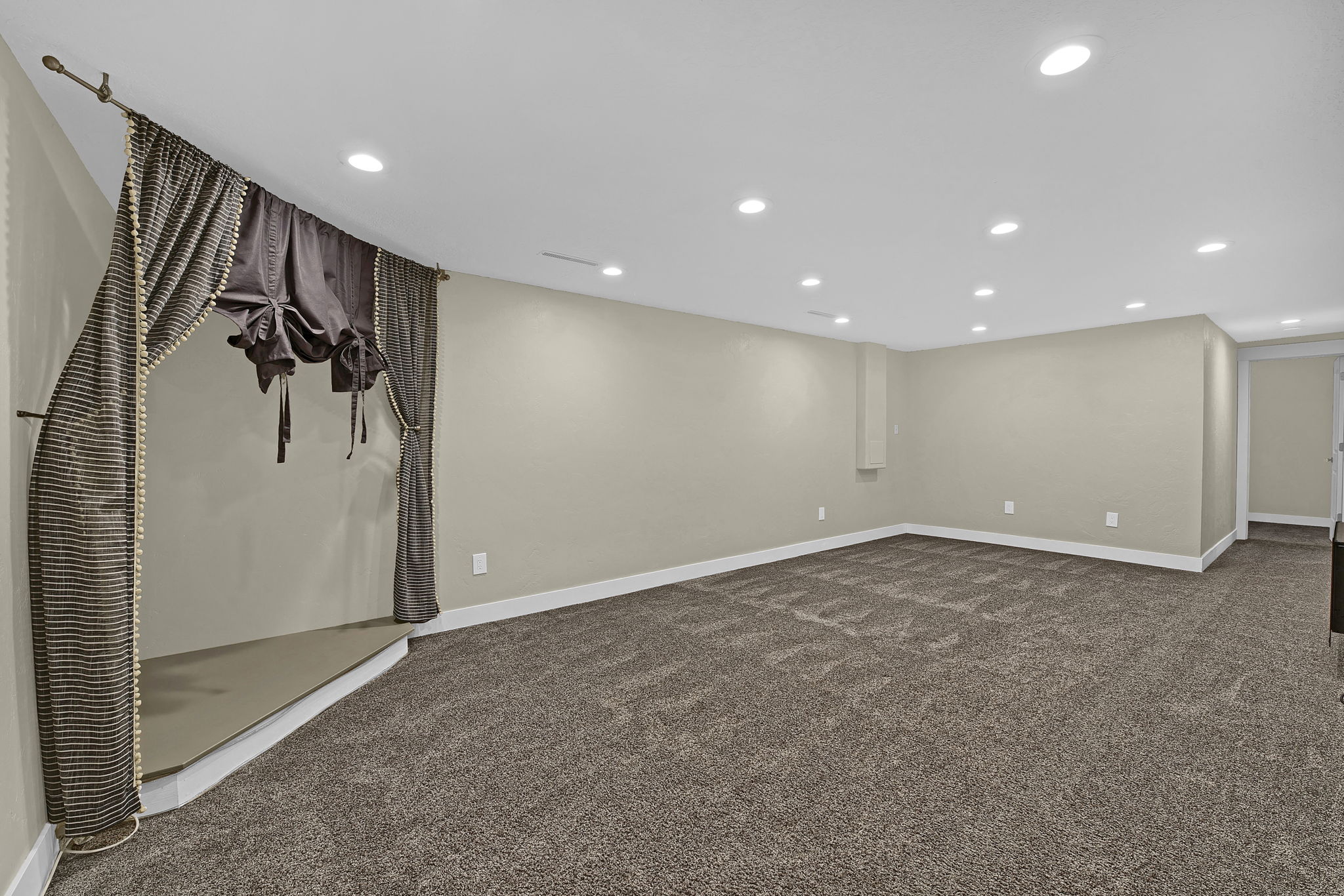  892 N 400 W St, Pleasant Grove, UT 84062, US Photo 14
