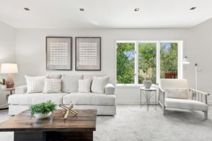  Photo 50