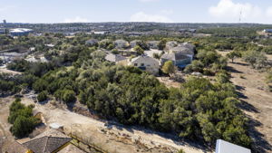 The property backs up to a Gentlemans Ranch