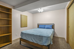  Photo 49