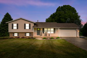  Photo 0