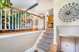 Light-filled entry