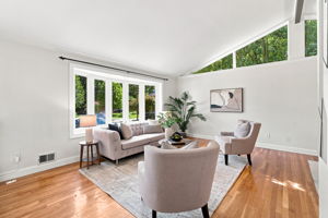 Open main level with vaulted ceiling!