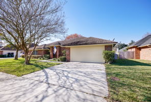 Welcome to 8926 Elizabeth Falls Dr