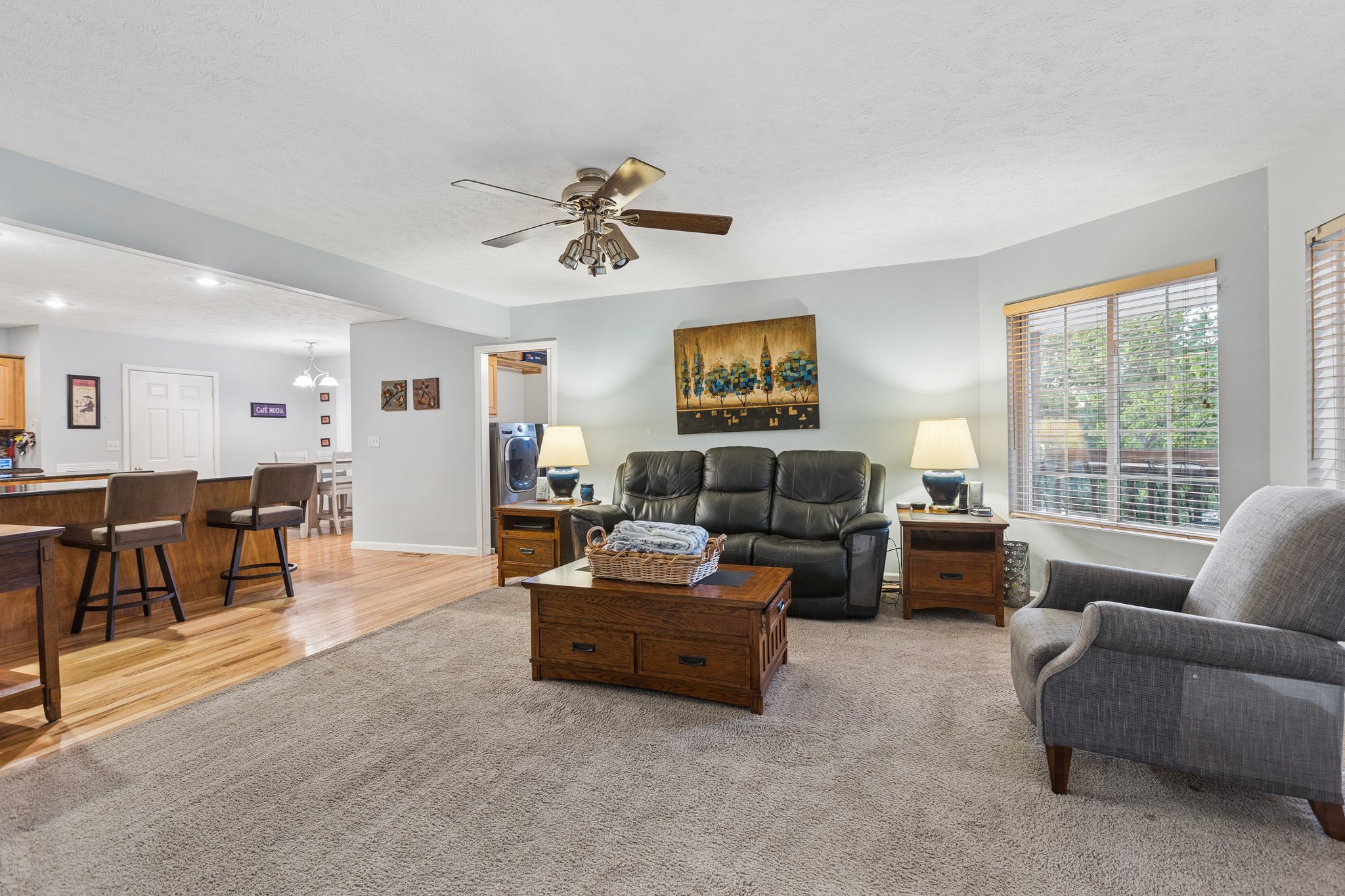 8878 - 8932 Cass Cir_008 (2).jpg