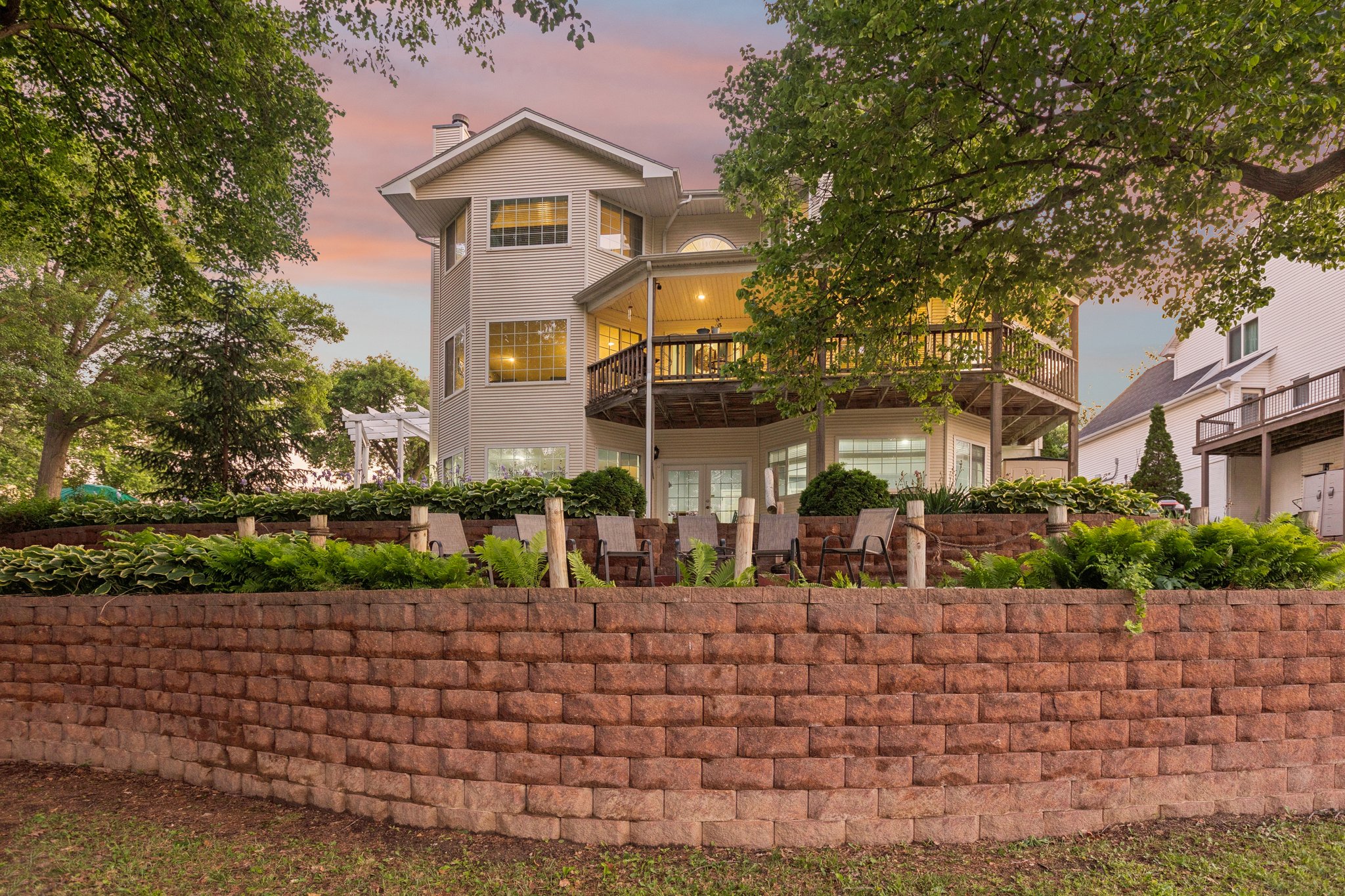8878 - 8932 Cass Cir_045.jpg