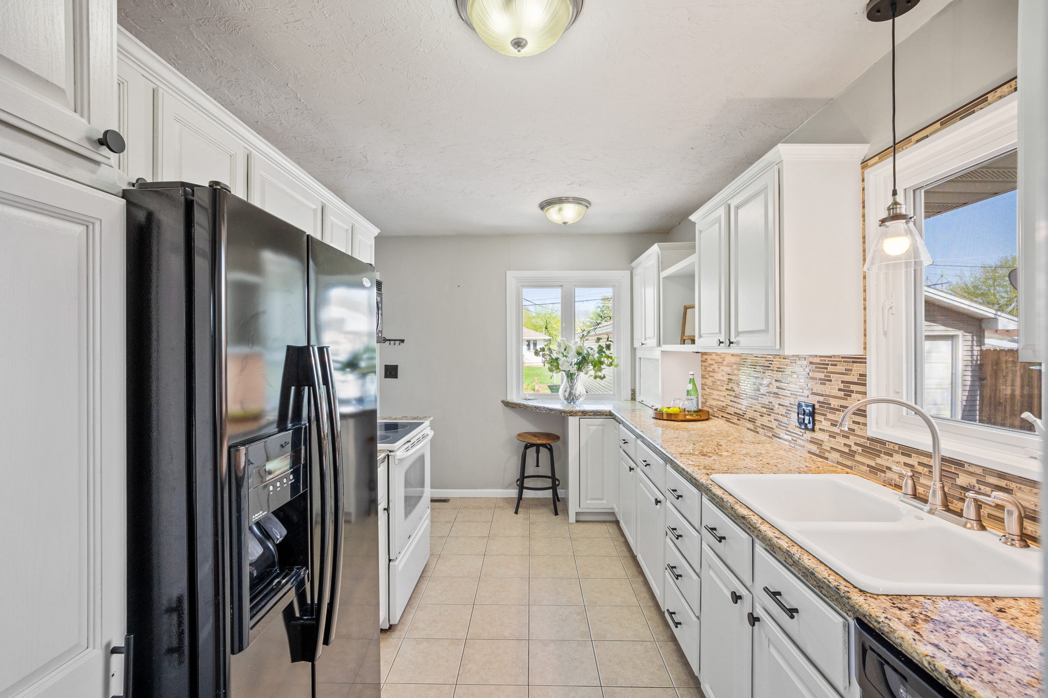 8933 Oakland Ave S, Minneapolis, MN 55420, USA Photo 6