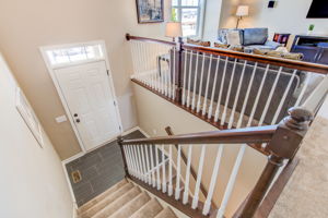 Entryway/Staircase