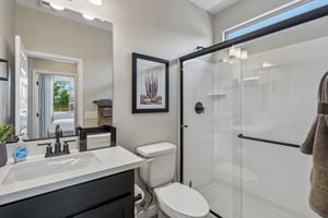 W Georgia Ave-S1605-022.jpg