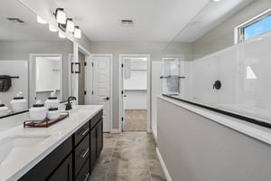 W Georgia Ave-S1605-030.jpg