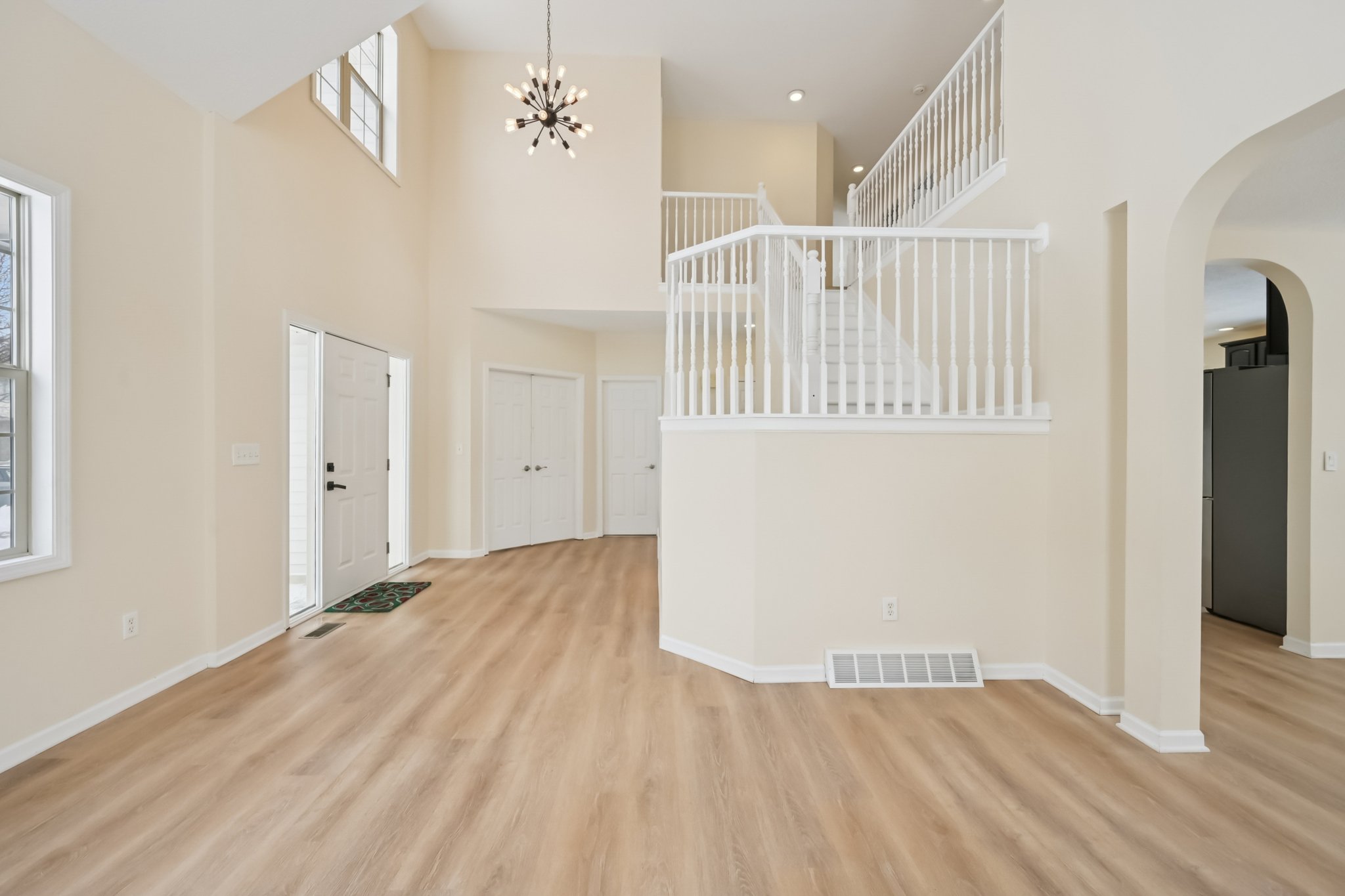 Hickory View St-S3001-017.jpg