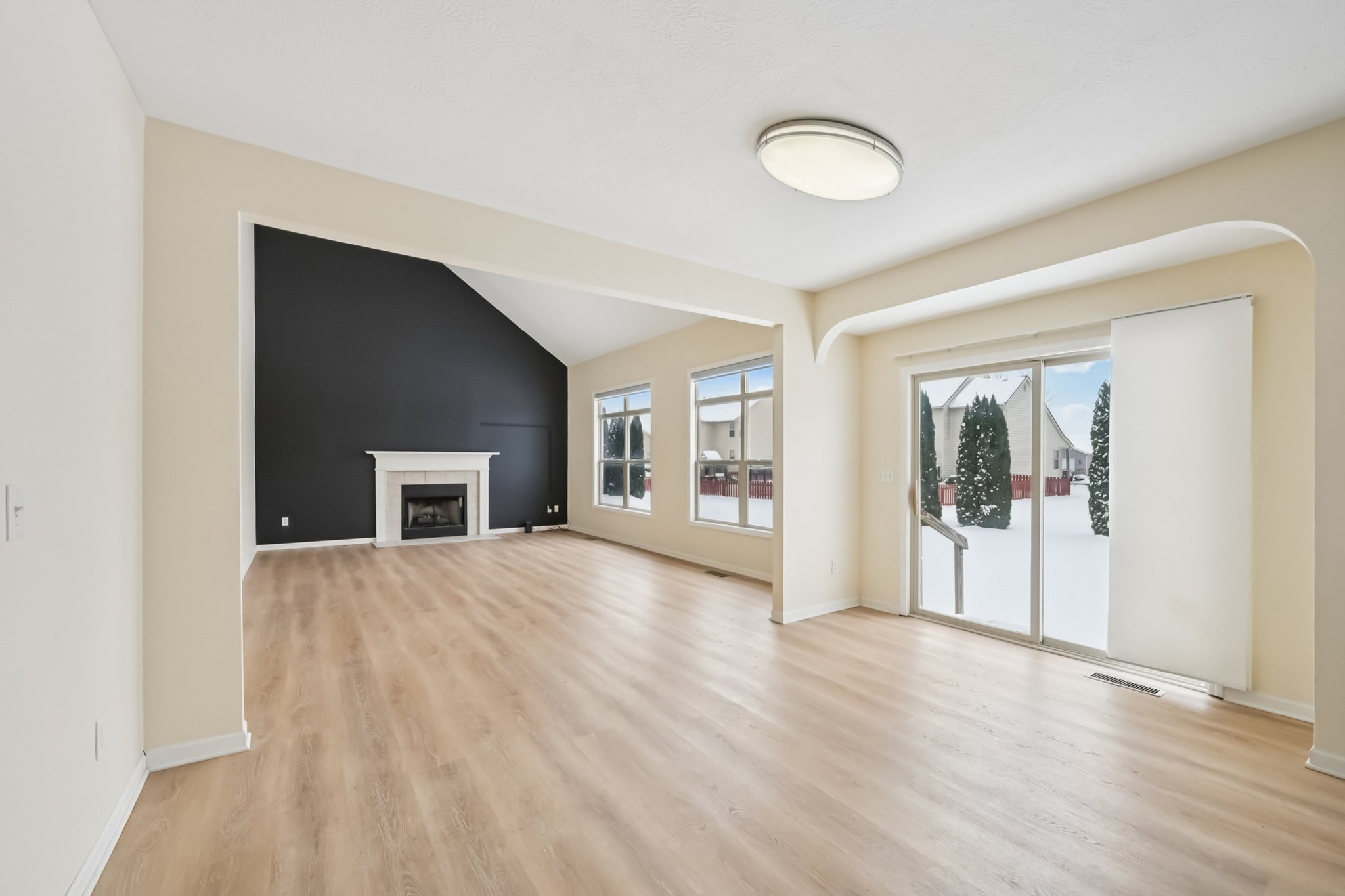 Hickory View St-S3001-028.jpg