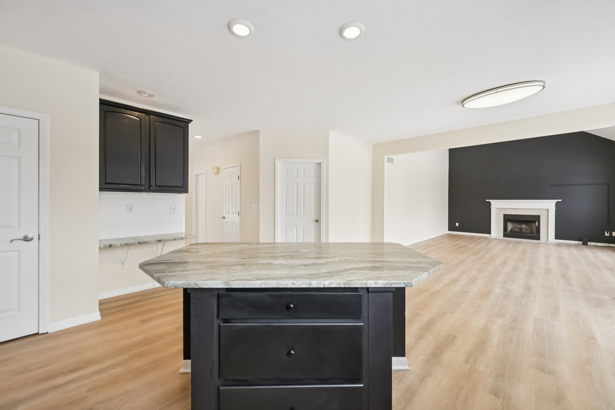 Hickory View St-S3001-031.jpg