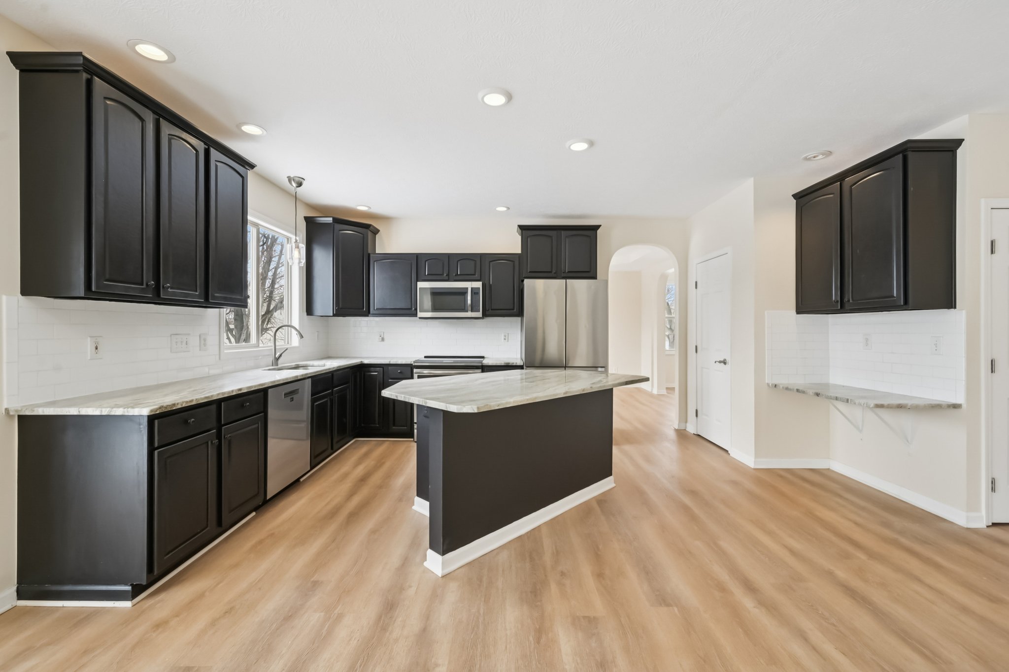 Hickory View St-S3001-034.jpg