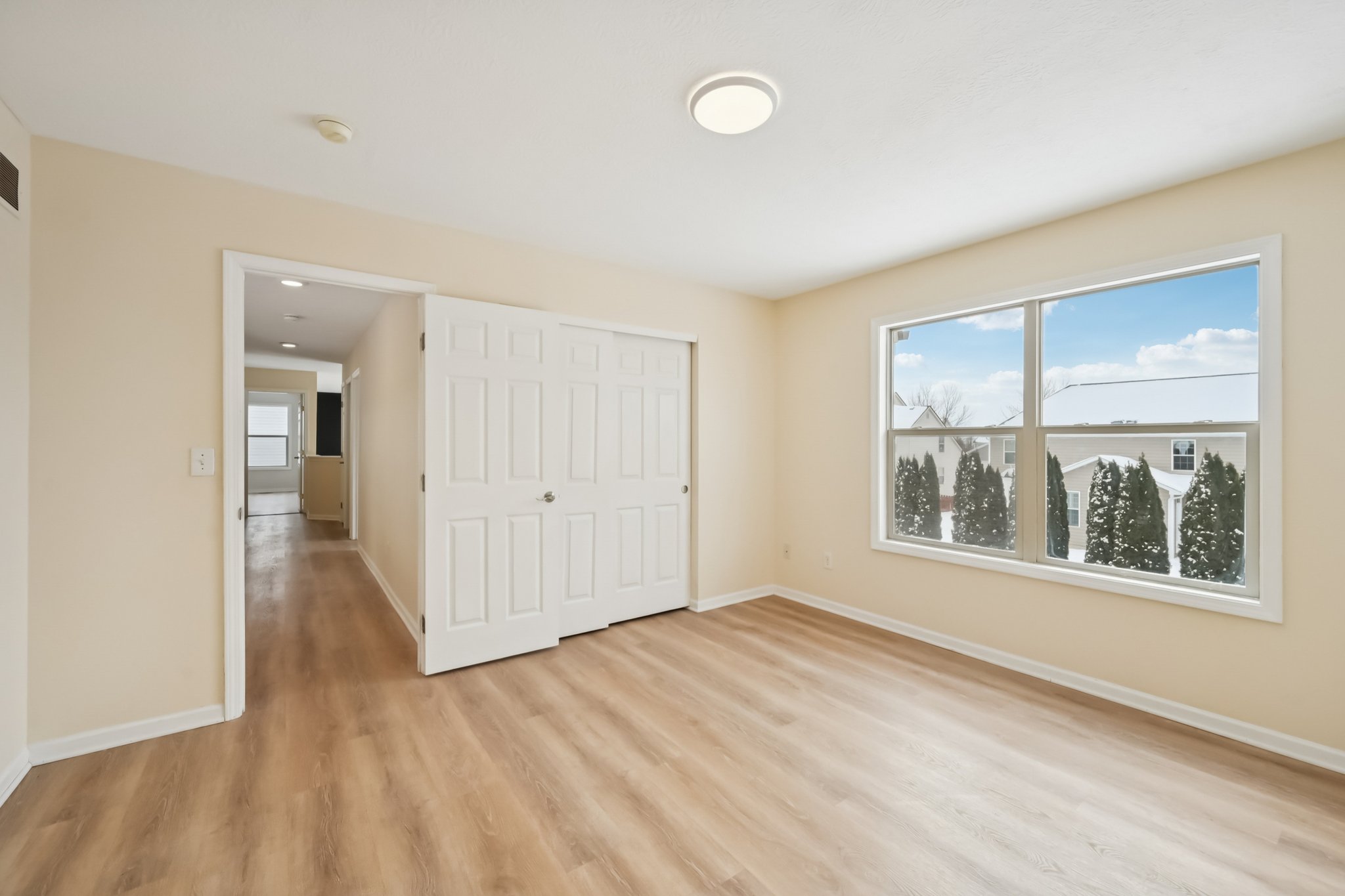 Hickory View St-S3001-047.jpg