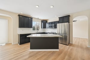 Hickory View St-S3001-035.jpg