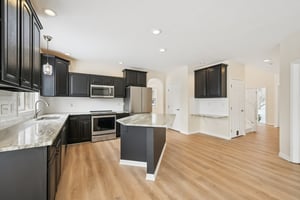 Hickory View St-S3001-036.jpg