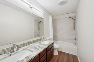 Hickory View St-S3001-051.jpg