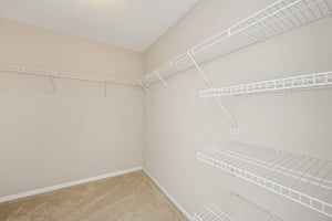 Hickory View St-S3001-061.jpg