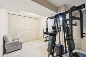 Hickory View St-S3001-066.jpg