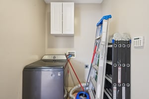 Hickory View St-S3001-067.jpg