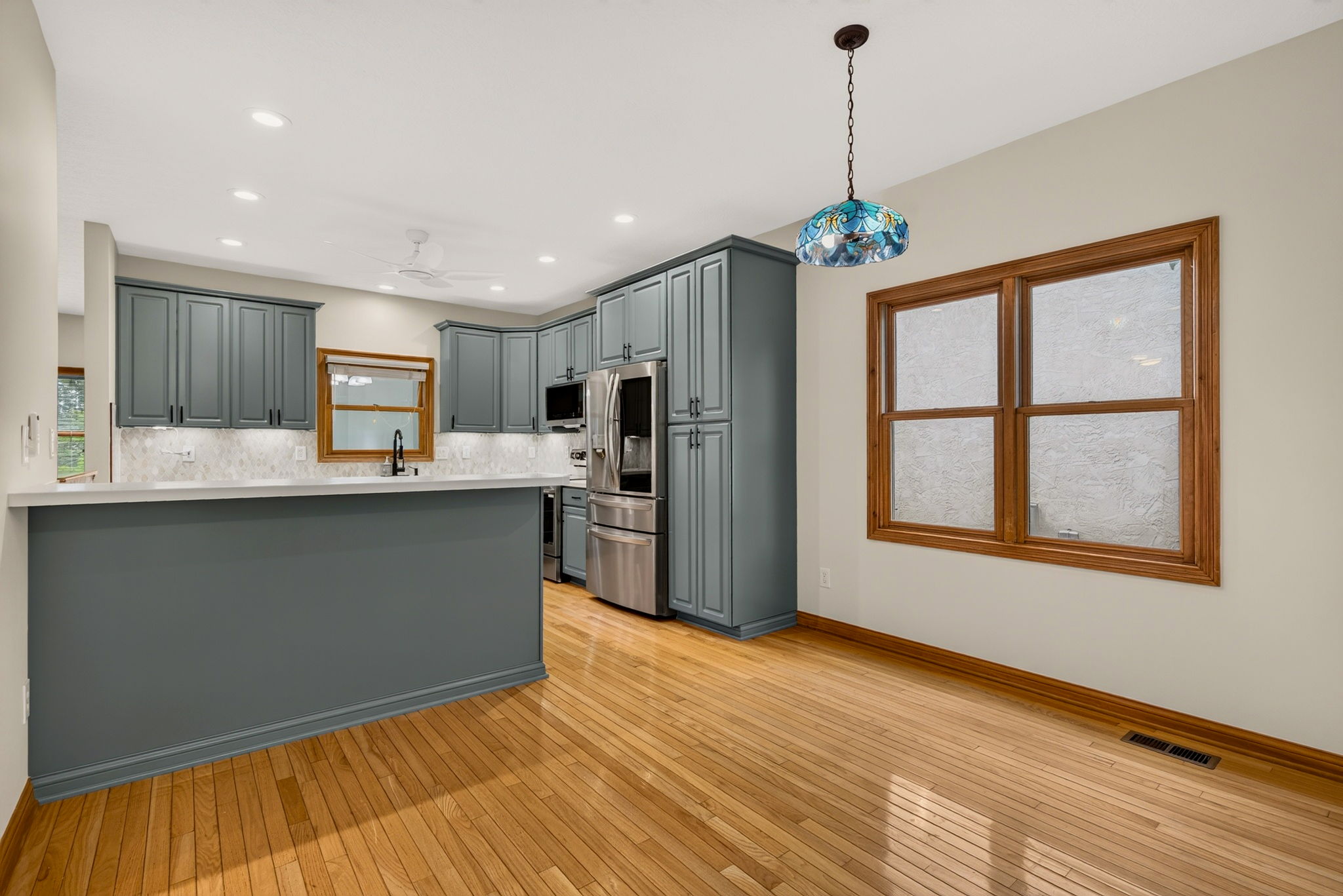 895 Linworth Village Dr 11