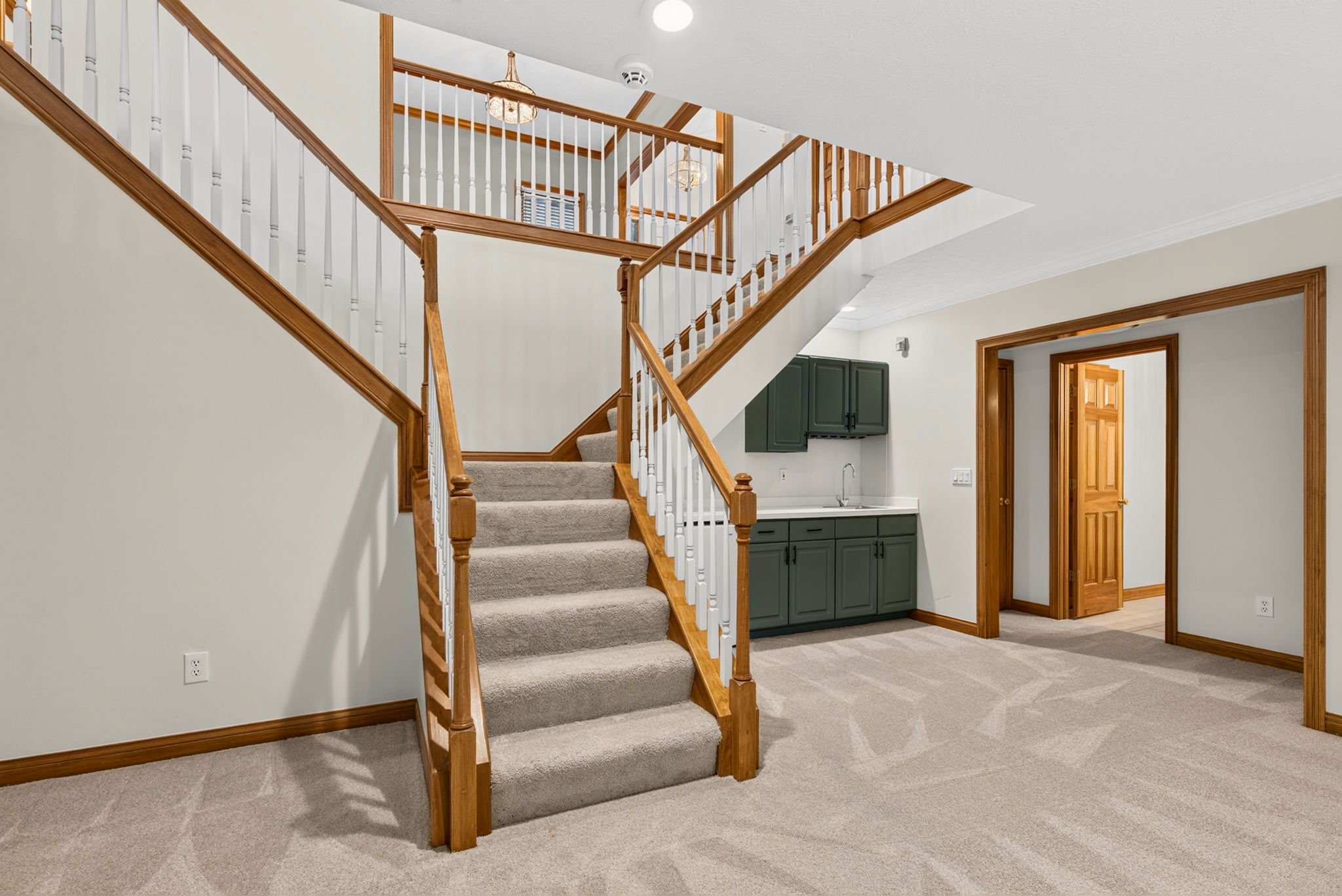 895 Linworth Village Dr 30