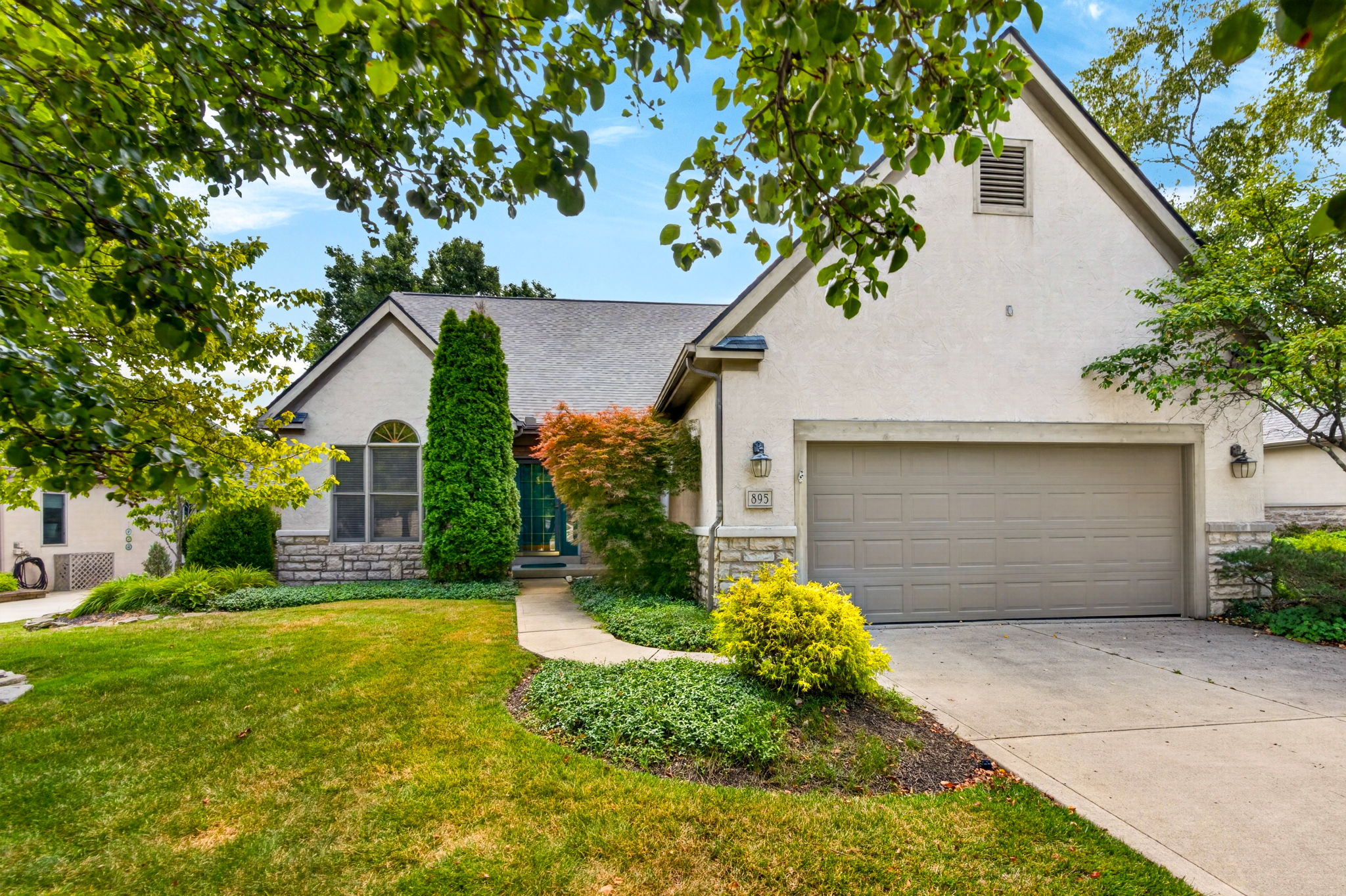 895 Linworth Village Dr 57