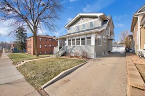 895 St Clair Ave, St Paul, MN 55105, US Photo 0