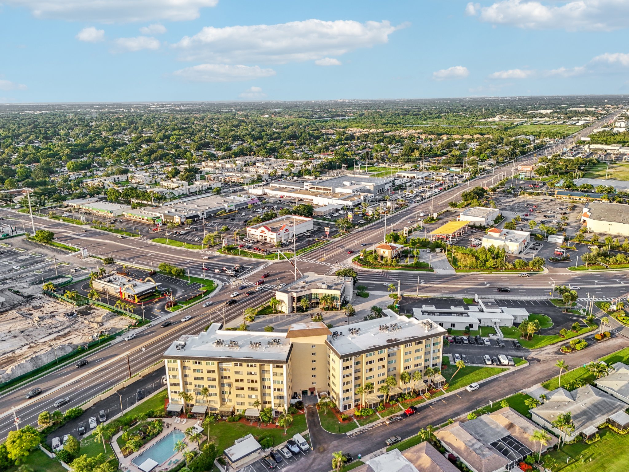 Park Blvd 405-S0807-051.jpg
