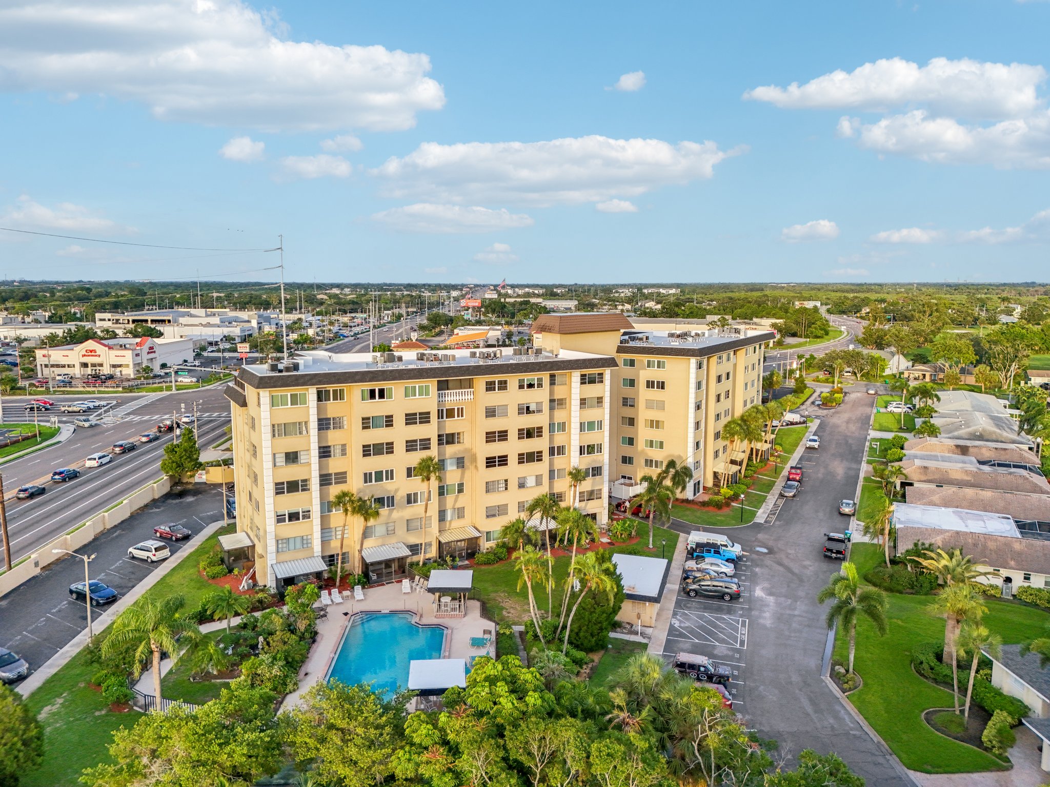 Park Blvd 405-S0807-057.jpg