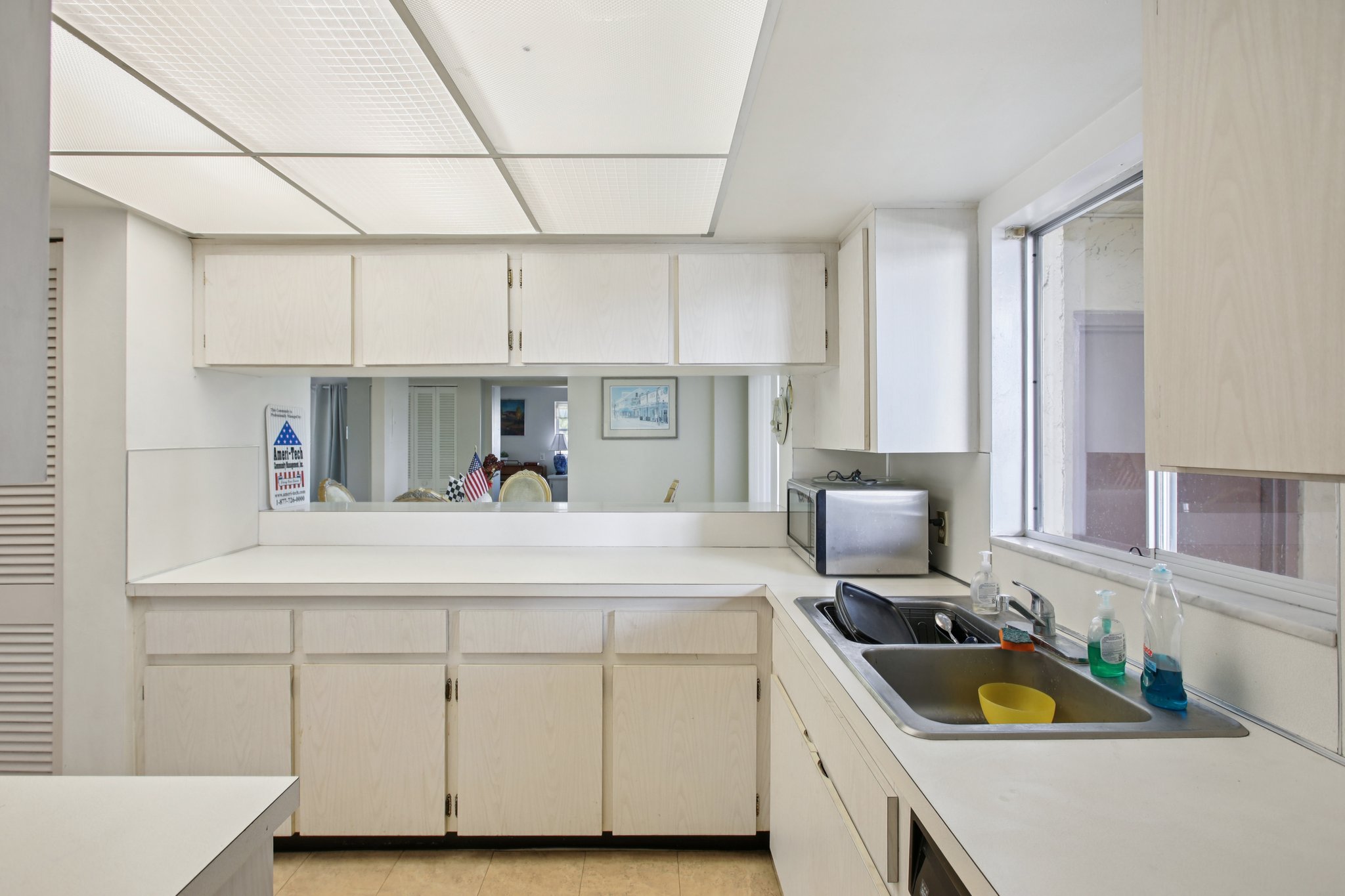 Park Blvd 405-1807-9-104.jpg