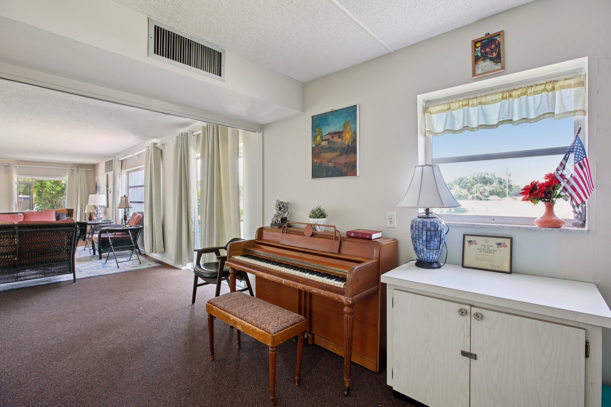 Park Blvd 405-1807-9-112.jpg