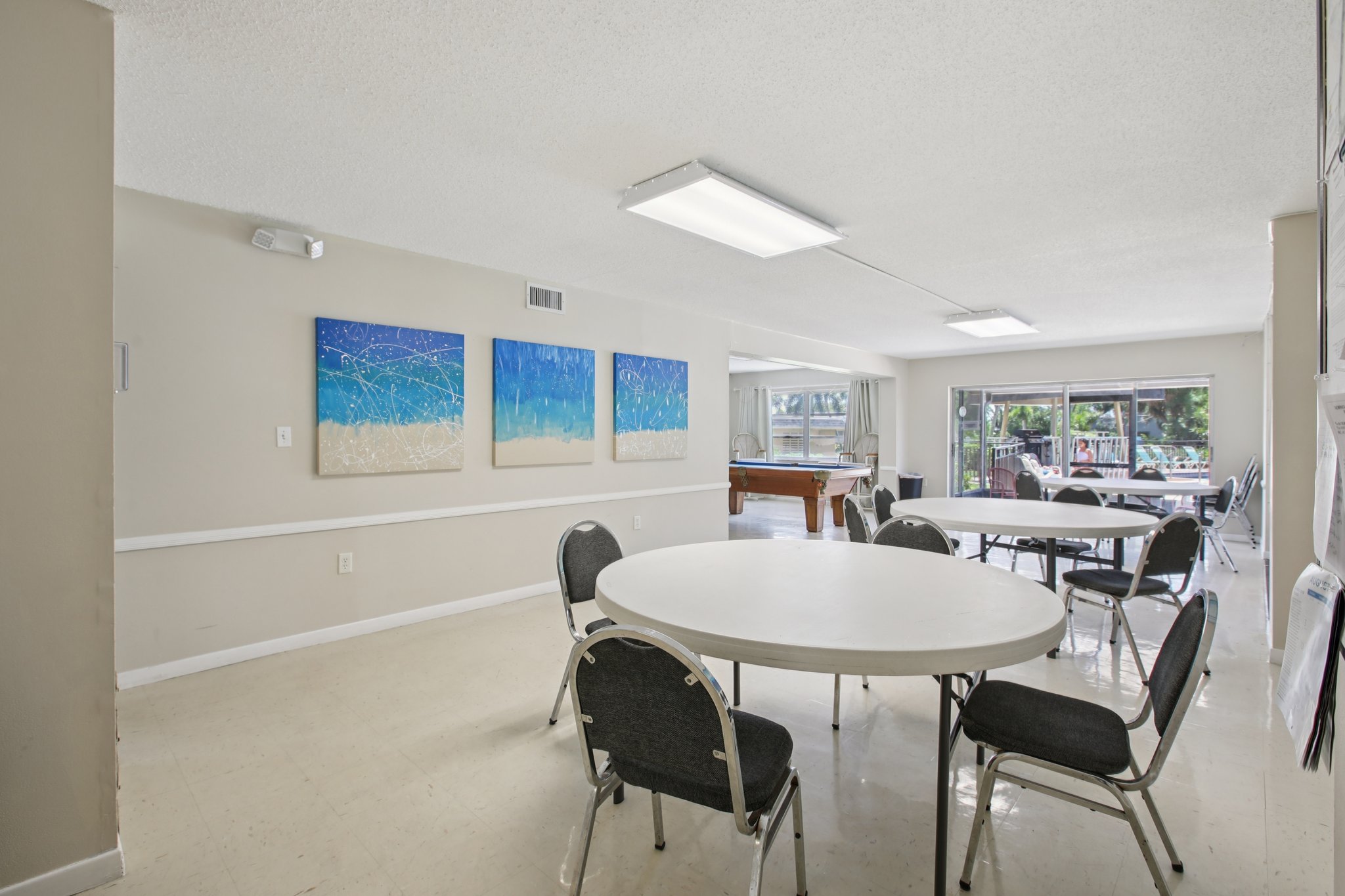 Park Blvd 405-1807-9-113.jpg