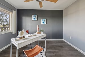 Park Blvd 405-S0807-025.jpg