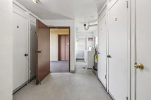 Park Blvd 405-S0807-038.jpg