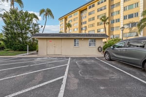 Park Blvd 405-S0807-047.jpg