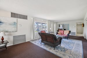 Park Blvd 405-1807-9-110.jpg