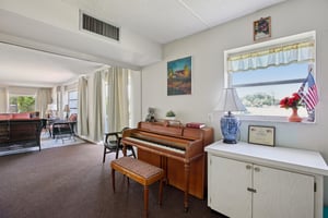 Park Blvd 405-1807-9-112.jpg