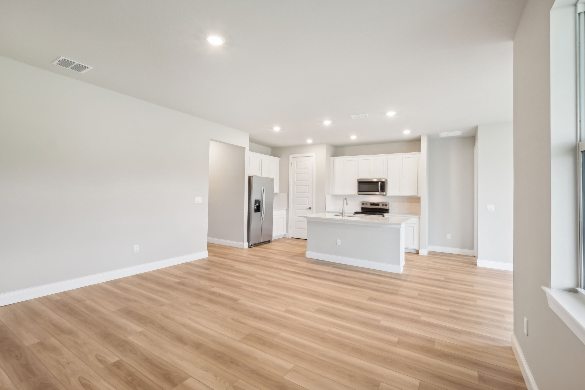 South Florida-Azalea-8953 Dahlia Cir Port St. Lucie, FL, 34986-007