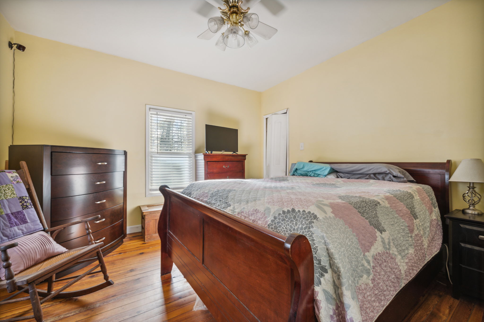 8954 Cedar Creek Rd, Fayetteville, NC 28312 LUX Real Estate Media