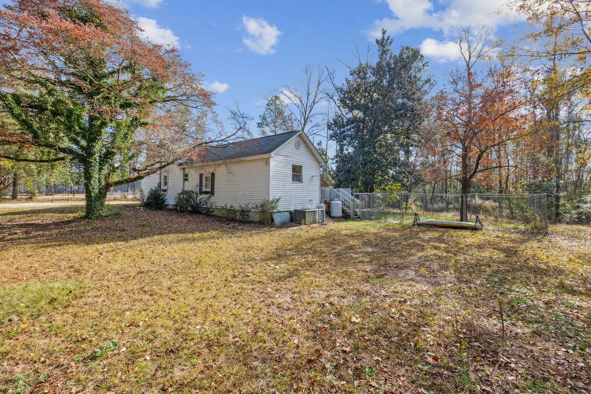 8954 Cedar Creek Rd, Fayetteville, NC 28312 LUX Real Estate Media