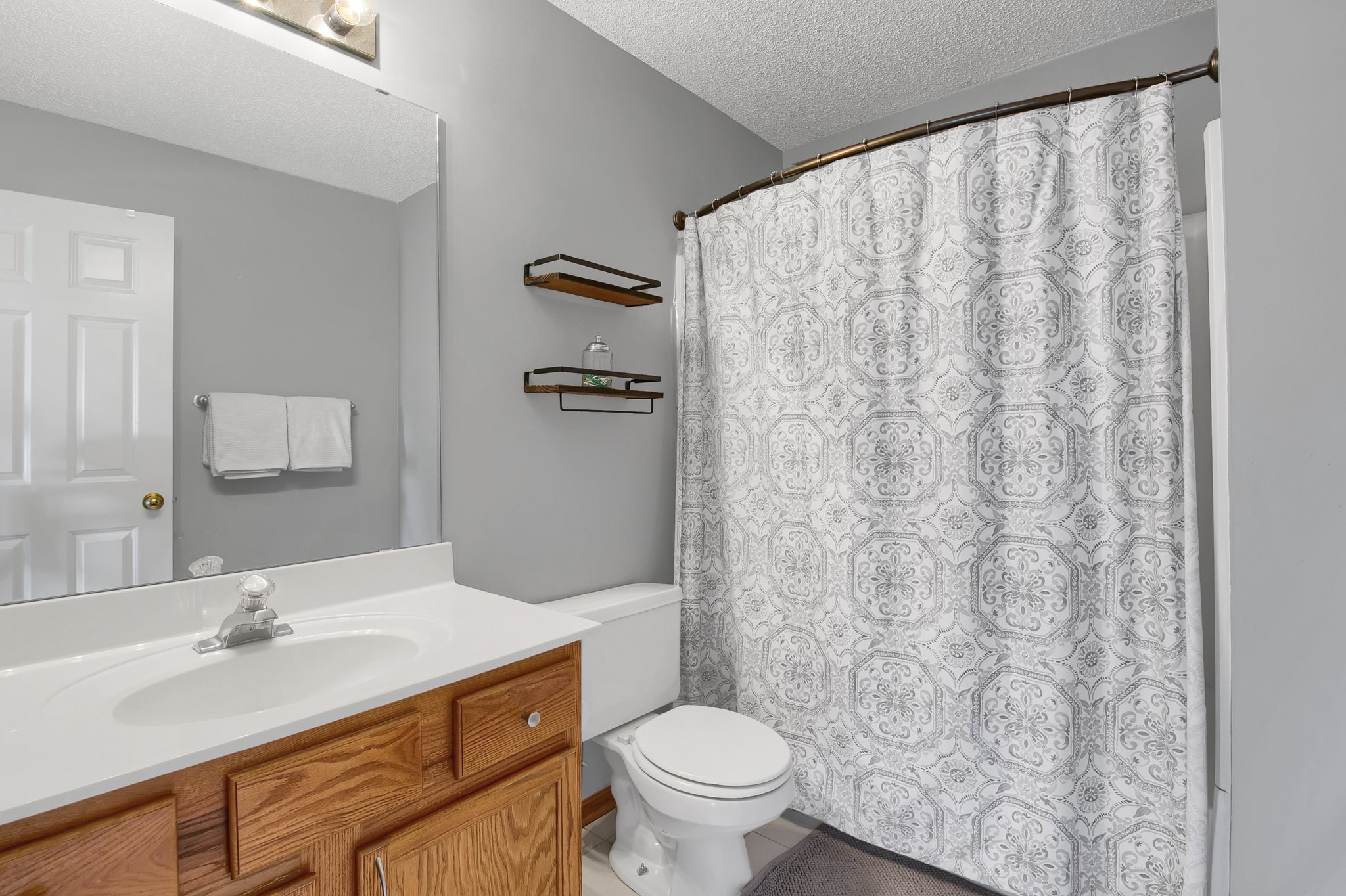 8954 Comstock Ln N, Maple Grove, MN 55311, USA Photo 14