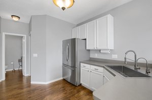 8954 Comstock Ln N, Maple Grove, MN 55311, USA Photo 7