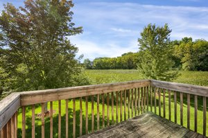 8954 Comstock Ln N, Maple Grove, MN 55311, USA Photo 6